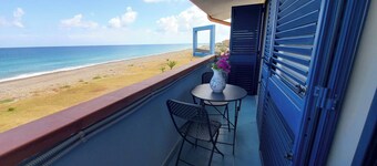 Atelier sul Mare - Suite D'autore. Asteroide 20049antoniopresti