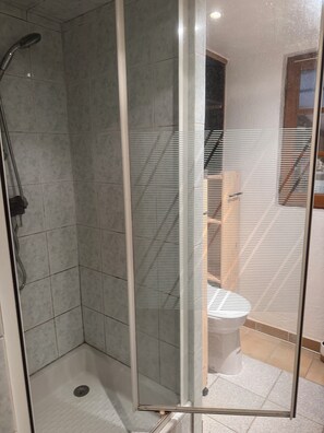 Savon, papier toilette