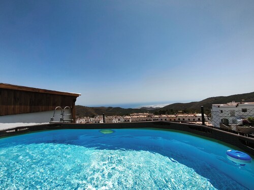 El Mirador del Berenjenal. 
¡Relajate con toda la familia!. 