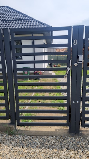 Enceinte de l’hébergement