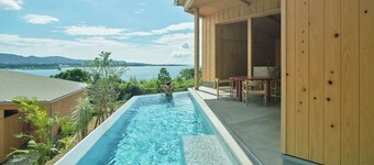 YAWN YARD Kouri Island