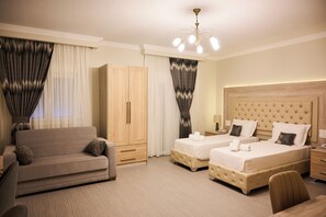 2 habitaciones, escritorio, wifi gratis y ropa de cama 