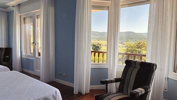 4 chambres, fer et planche Ă repasser, Wi-Fi gratuit, draps fournis