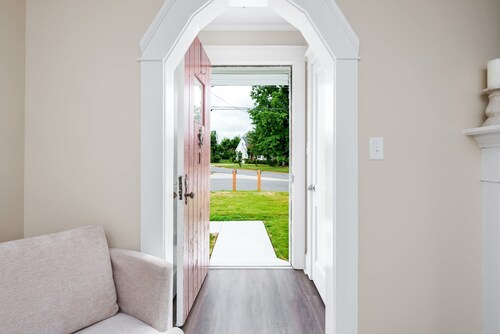 Run Forest Run! 2.5 miles to UA!