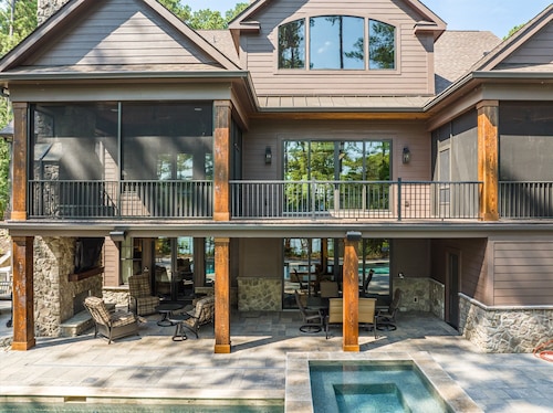 Newly constructed luxury retreat on Lake Thurmond. The sleeping arrangements for this property are 3 queen beds.