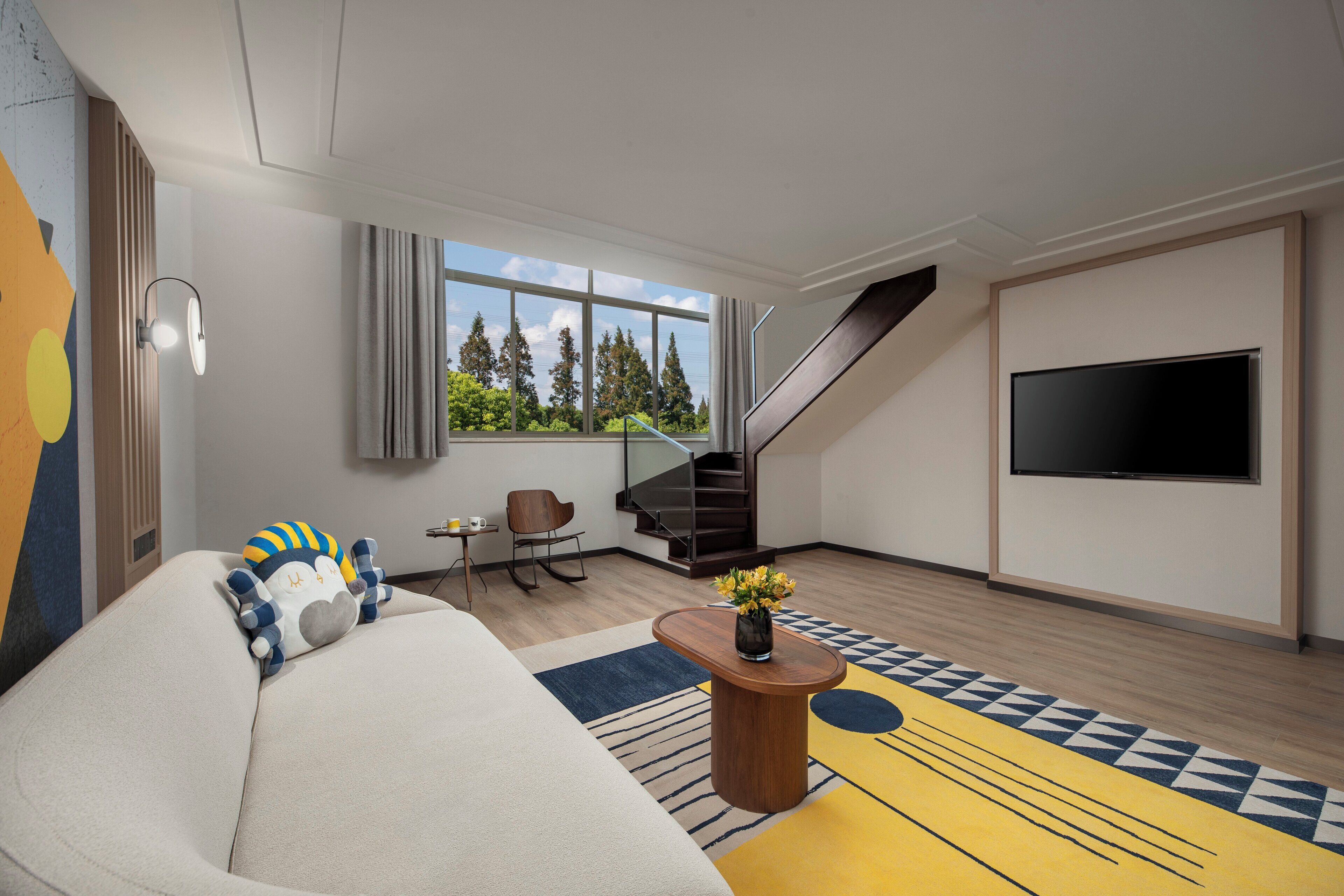 Dúplex, 1 habitación (Suite) | Ropa de cama de alta calidad, edredón, minibar y escritorio 