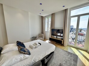 1 chambre, fer et planche à repasser, Wi-Fi, draps fournis