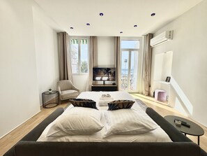 Iron/ironing board, free WiFi, bed sheets