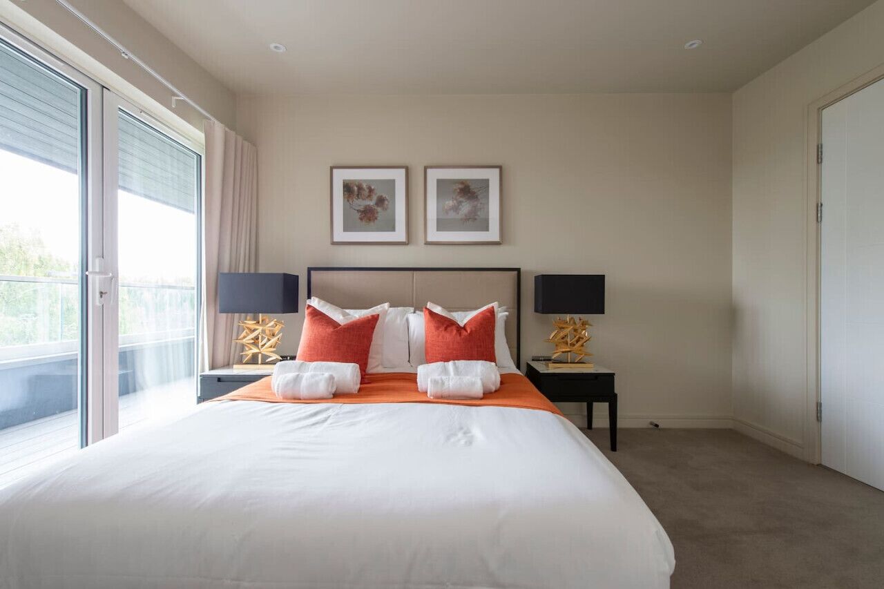 1 soverom, skrivebord, strykejern/-brett og wi-fi