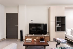 TV