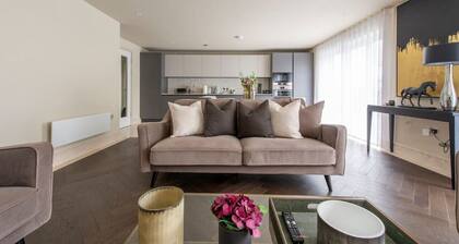 2BR Urban Vista Retreat