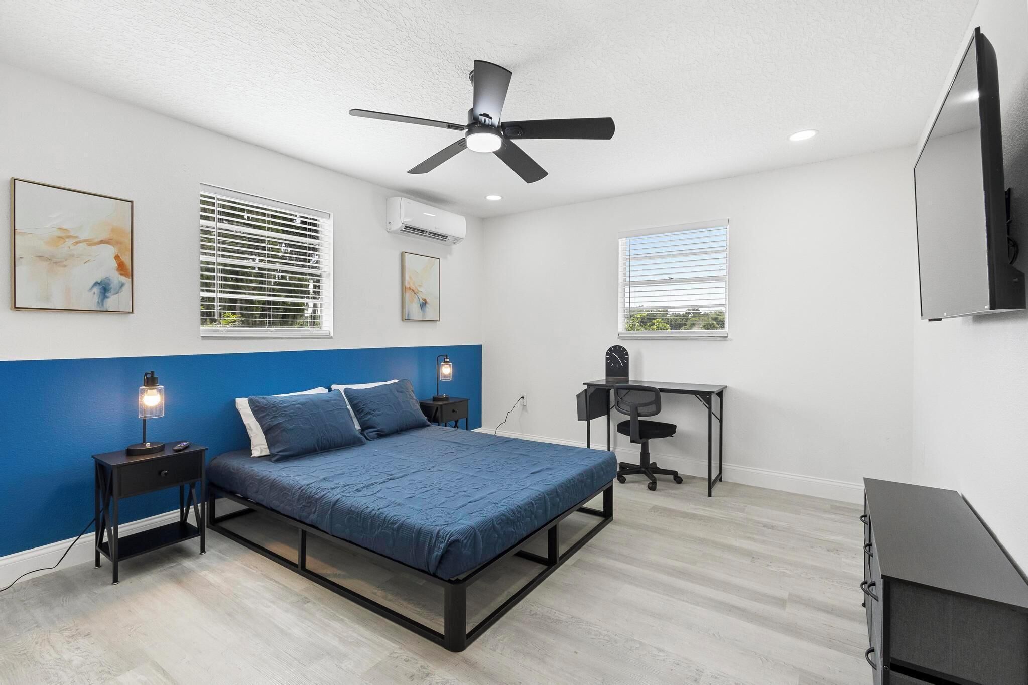 3BR, 2BA, kitchenette and laundry, Oviedo