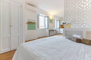 Room - Alessia's Flat - Sarpi 5 (Milan)