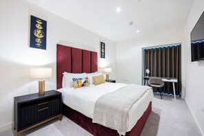 1 camera, ferro/asse da stiro, Wi-Fi, lenzuola