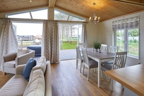 Suite | 3 Schlafzimmer, Internetzugang