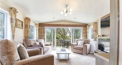 Host Stay Butterfly Lodge