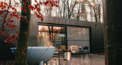 Cabin in the Woods With hot tub