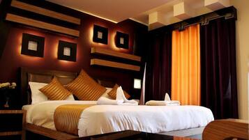 Deluxe Double Room, Mountain View | Bathroom