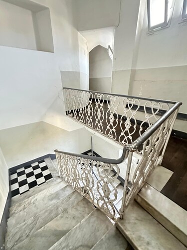 ANCIENT GENOESE ATTIC