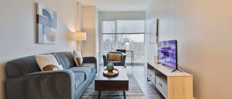 Televisión, oficina