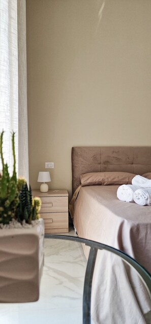 3 chambres, bureau, fer et planche à repasser, Wi-Fi gratuit