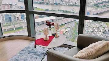 Appartement Signature, 4 chambres, balcon, vue ville