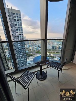 Design Apartment, 2 Bedrooms, Balcony, City View