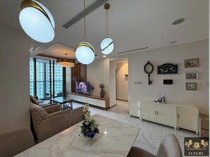 Presidential Apartment, 3 Bedrooms, Balcony, City View | Private kitchen | Fridge, microwave, stovetop, rice cooker - Landmark 81 Residences Luxury (Ho Chi Minh City)