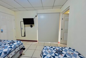 1 quarto, Wi-Fi de cortesia, roupa de cama