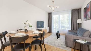 Téléviseur, bureau