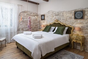 3 bedrooms, iron/ironing board, free WiFi, bed sheets - Villa Rustica ZadarVillas (Smilčić)