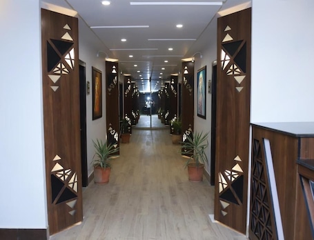 Interior. Grand Hotel Quetta