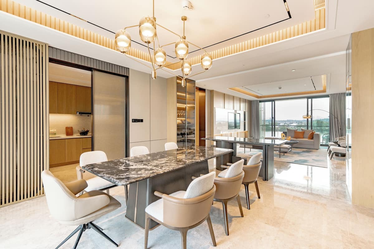 Condo familiar | Edredón, camas con efecto memoria y artículos del minibar gratis