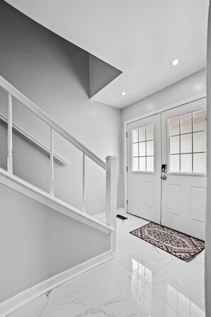 Interior - Our Tulsa Gem Hideaway (Tulsa)