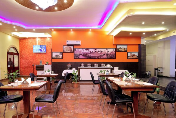 Restaurant - TRP VIVEK CONTINENTAL (Gwalior)