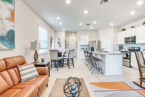 Apartment (3 Bedrooms) | Interior - Wesley Chapel End Unit w/ Patio & Nature Views! (Wesley Chapel)