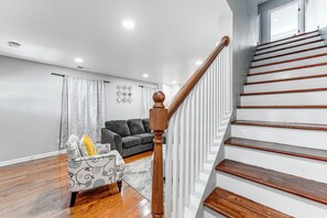 House (3 Bedrooms) | Interior - 2 Mi to Dtwn: Well-appointed Bridgeport Duplex! (Bridgeport)