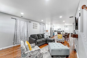 House (3 Bedrooms) | Bahagian dalam