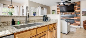 Mesquite Apartment: Walk to Wolf Creek Golf Club!