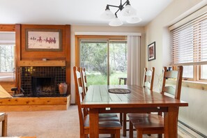 Dining - Outpost: Cottonwood 514 - Aspens Neighborhood! (Wilson)