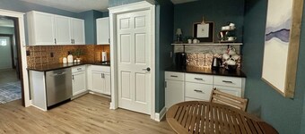 Cozy Cottage close to downtown Smithville