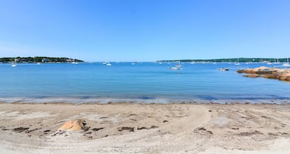 Niles Beach House - Beach & Boston Skyline Views