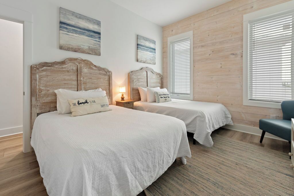 2 chambres, fer et planche à repasser, Wi-Fi gratuit, draps fournis