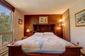 2 bedrooms, laptop workspace, free WiFi