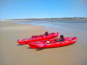 Beach - Conch Tales fun, lakeside retreat in amenity filled Beau Coast. New rental! (Beaufort)
