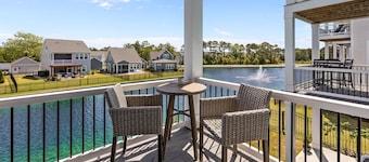 Conch Tales fun, lakeside retreat in amenity filled Beau Coast. New rental!