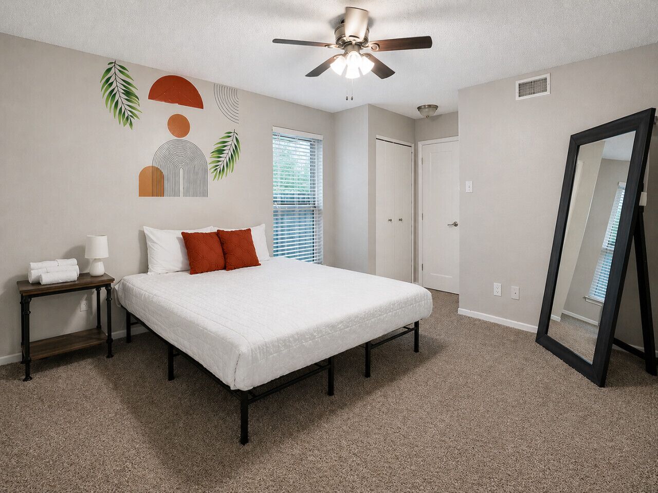 2 chambres, bureau, fer et planche à repasser, Wi-Fi gratuit