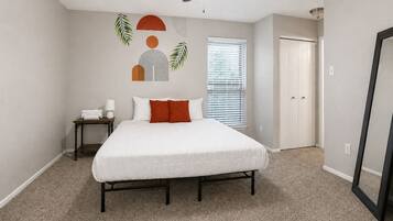 2 chambres, bureau, fer et planche à repasser, Wi-Fi gratuit