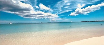 Simpson Bay Sunshine Escape
