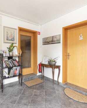 Interior entrance - Vila ART (Ljubljana)